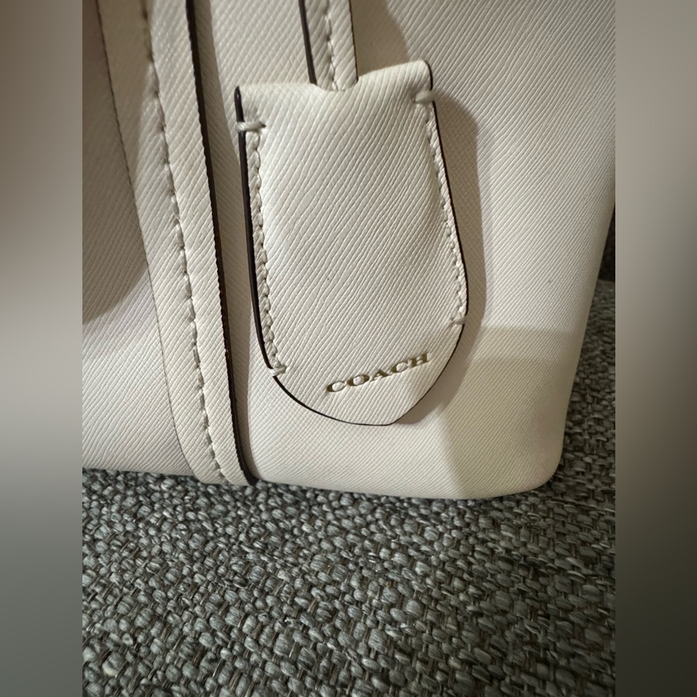 Coach Peyton Cora Domed Satchel in white - Picture 2 of 14